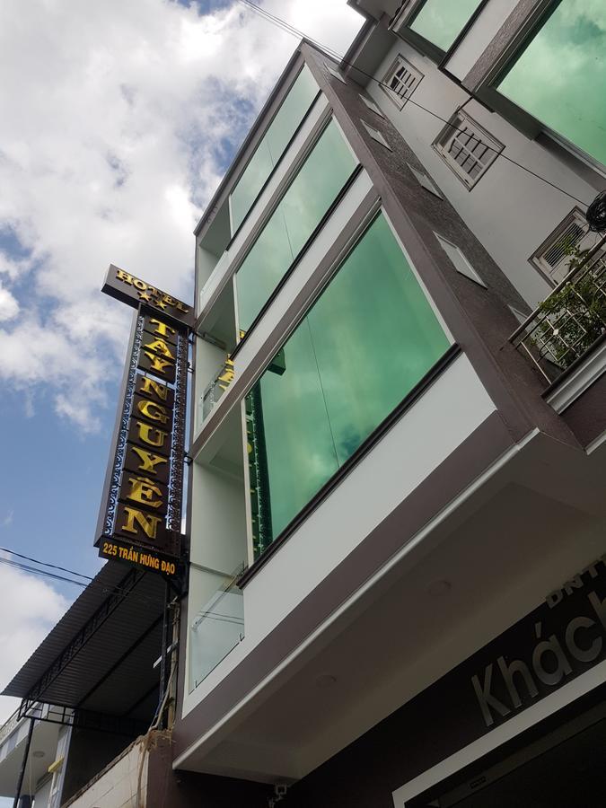 Tay Nguyen Hotel Tỉnh Kontum Exterior photo